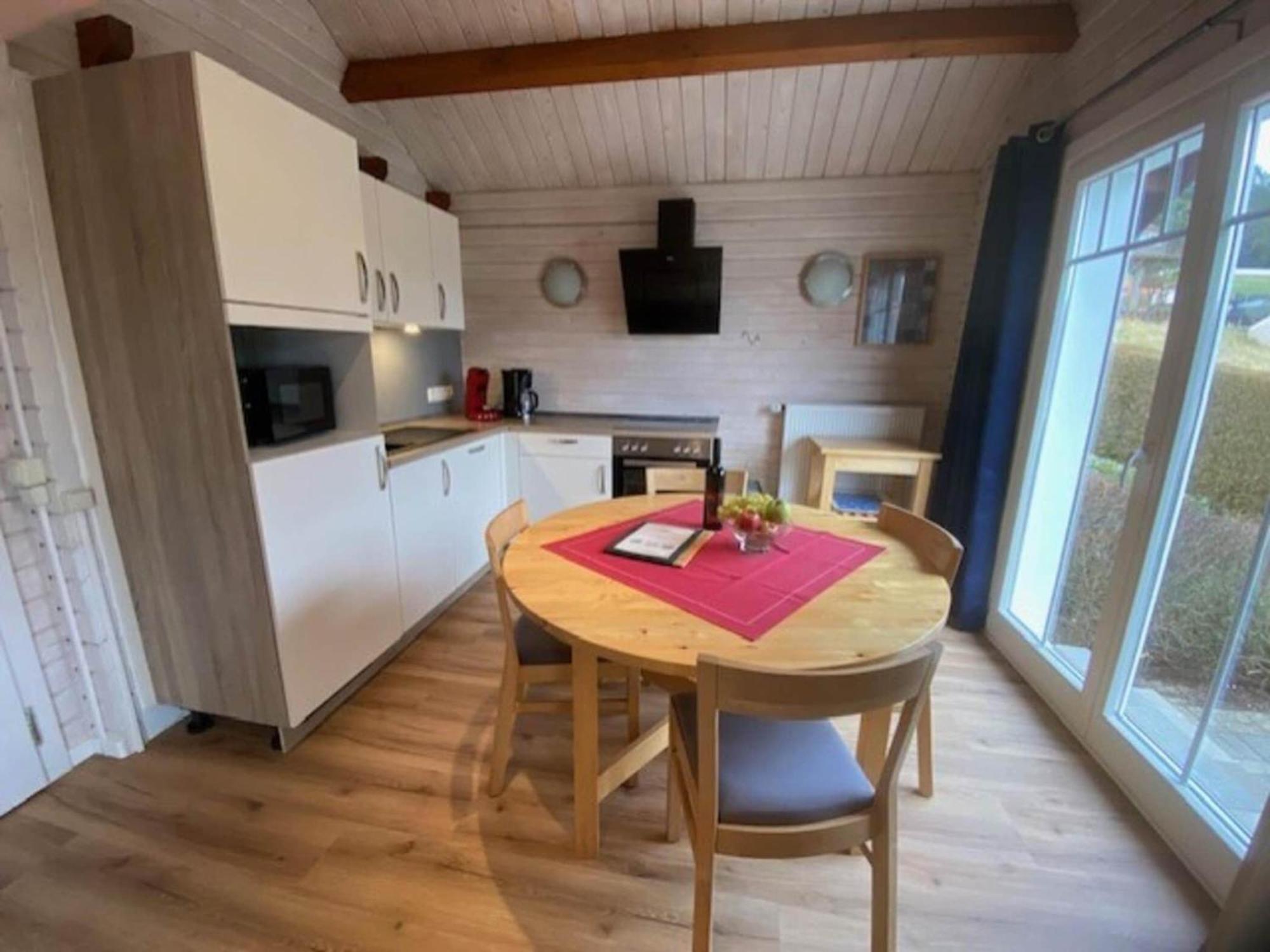 Apartments Lissendorf Екстер'єр фото